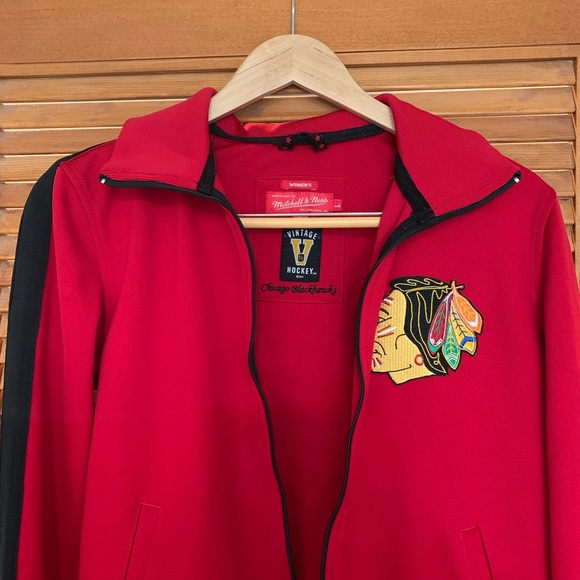 Mitchell & Ness zip up-read description! - Picture 2 of 5